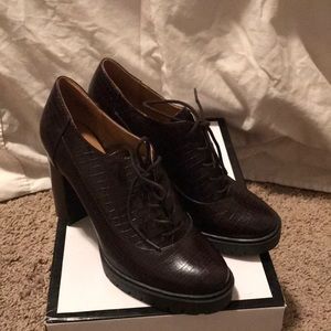 Nine West platform heels in Dark Brown
